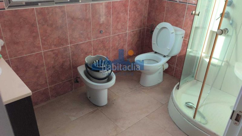 Foto ef96bbdb-6a4c-4dec-9a4e-03022fc94f37. Pis a Piscinas Burriana