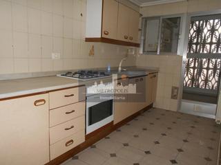 Etagenwohnung  Carrer de sant felip. Piso ideal para invertir o vivir