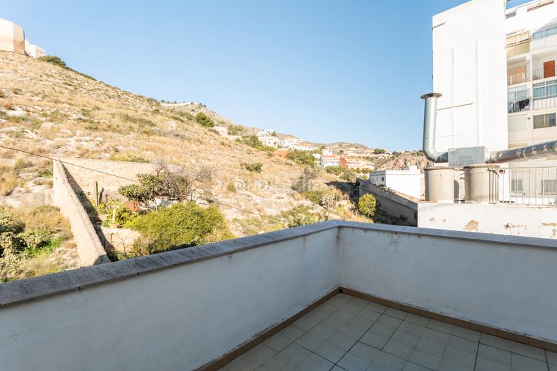 Foto be811462-4165-47fc-9113-27bd1cbf6052. Casa a schiera con riscaldamento parcheggio in Sant Antoni Cullera