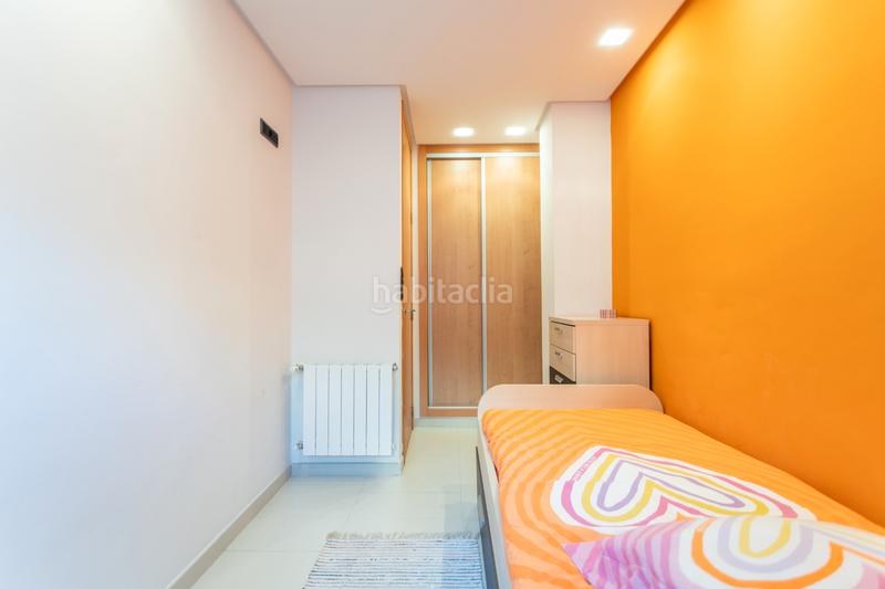 Foto e92e3bf2-dc91-46c0-aae6-3ca90bf1f35e. Casa a schiera con riscaldamento parcheggio in Sant Antoni Cullera