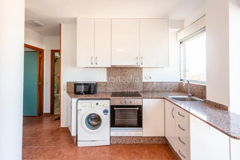 Foto 9bc56c3d-2df2-4102-8a75-3b682991143a. Miete appartement in carrer nevers 12 in El Faro Cullera