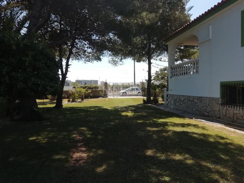 Foto 001258d0-2148-4751-af61-dca2c3ff362b. Chalet luminosa casa en el brosquil en El Marenyet Cullera