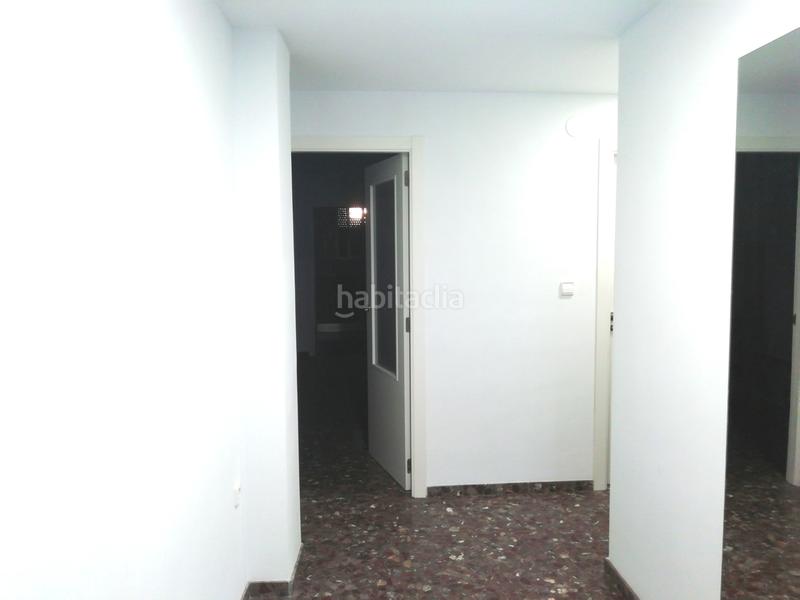 Foto 5e7d29b8-8a51-408b-bd94-238990fe1eb8. Edificio in Font d´en Carròs (la)