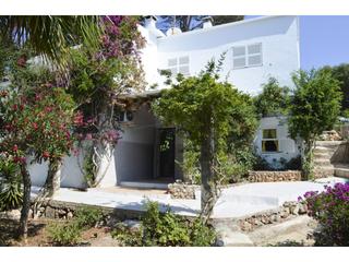 Xalet a Ciutadella. Chalet unifamiliar con jardín en santandria, ciutadella
