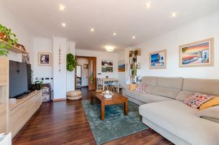 Duplex à Sagnier-Plaça de Catalunya. Piso dúplex con terrazas, parking y ascensor