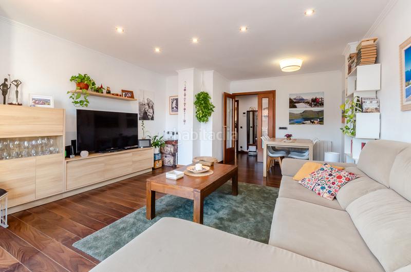 Foto 68a848c9-f03b-4638-9495-b667939d5ed4. Duplex con parcheggio in Sagnier-Plaça de Catalunya Prat de Llobregat (El)