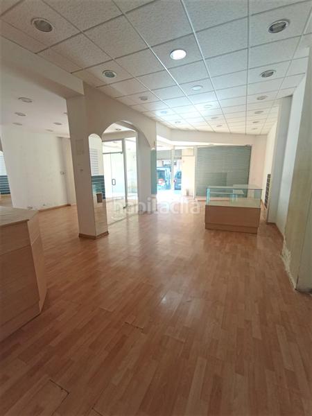 Foto 6be4d5ae-5864-4ed3-b928-fe4a3dd55450. Alquiler local comercial local en alquiler, plaza catalunya. en Prat de Llobregat (El)