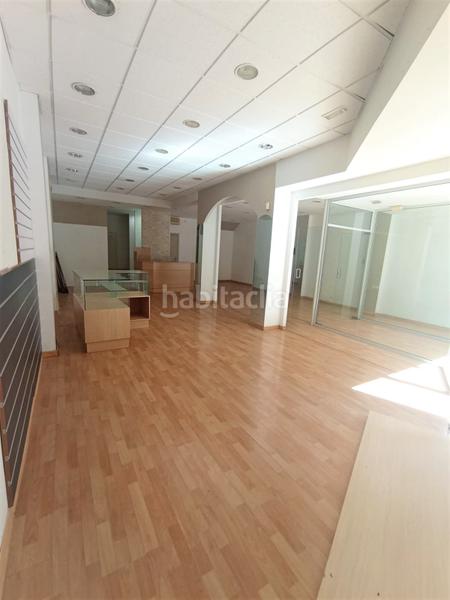 Foto 5c075834-997b-4681-8601-653681c713af. Lloguer local comercial a Sagnier-Plaça de Catalunya Prat de Llobregat (El)