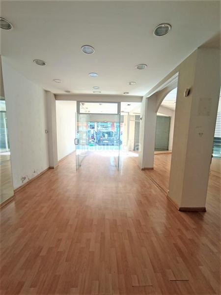 Foto 8ce213b0-2a52-4412-84b6-88fcaeaba07d. Lloguer local comercial a Sagnier-Plaça de Catalunya Prat de Llobregat (El)