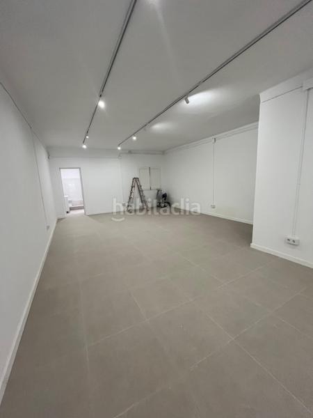 Foto 658ce2d6-f906-4fc7-a601-5ac5b3cf4173. Alquiler local comercial local en alquiler, excelente zona. en Prat de Llobregat (El)