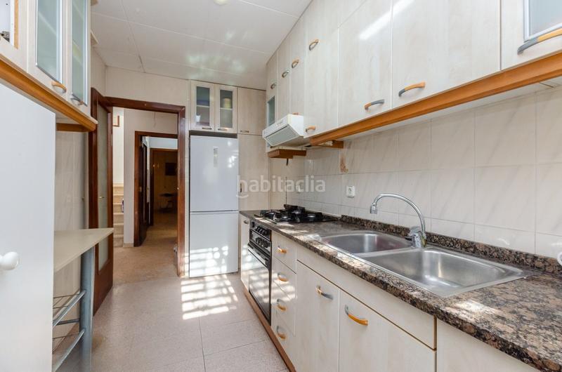 Foto 2b17bf22-7afa-46b8-9f7d-50759b3f08f9. House with parking in Centre Prat de Llobregat (El)