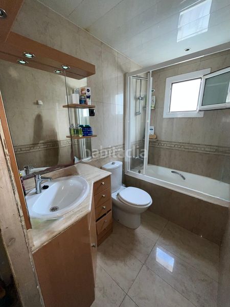 Foto 615ae8cc-8f10-40a0-9e3f-7ca770ba335d. Àtic a Ciutat Cooperativa-Molí Nou Sant Boi de Llobregat