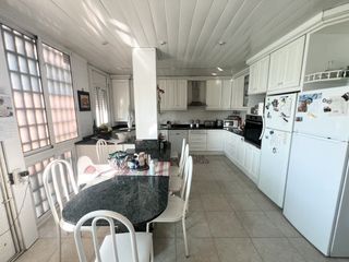 Dúplex  Calle coronel sanfeliu. Áticodúplex en venta con ascensor.