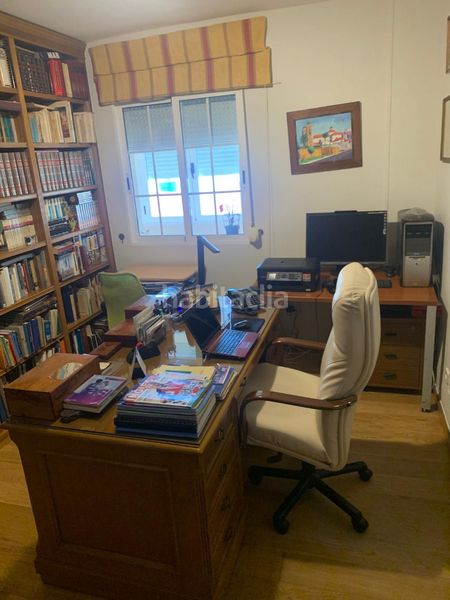 Foto afbe4a99-b0e1-4166-969e-5486a1ae44c8. Appartement dans calle real 90 dans Centro Ceuta