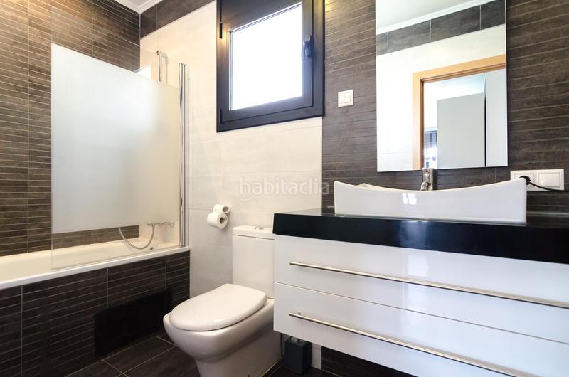 Foto 2496652a-f942-45a7-a999-7c2cbd03f338. Casa oportunidad única! villa moderna en Canyelles, con licencia turística en Lloret de Mar