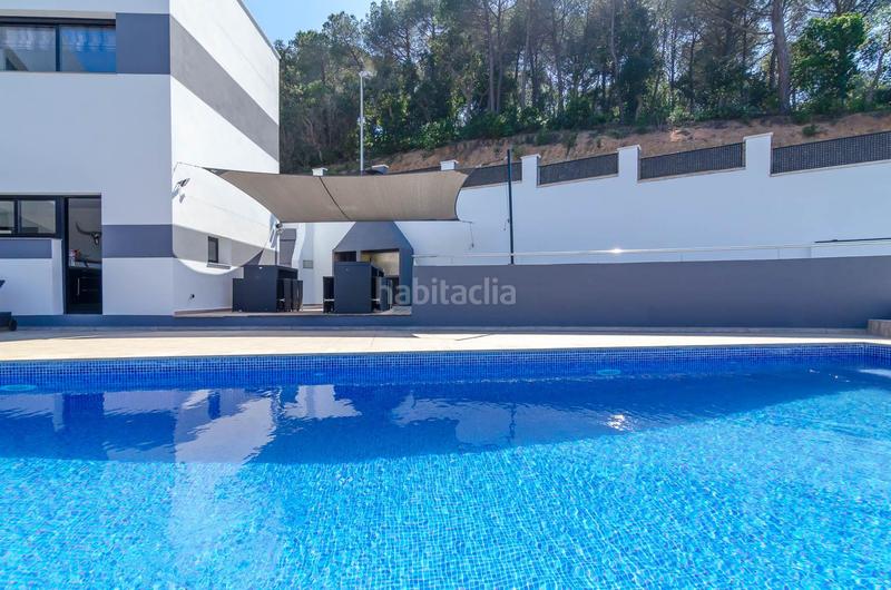 Foto 9406b67f-9834-4e37-ac9f-183f7dab74e5. Casa oportunidad única! villa moderna en Canyelles, con licencia turística en Lloret de Mar
