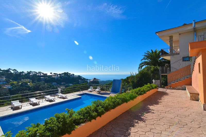 Foto 05322b76-644b-43a3-9751-ba46c5ea179a. Casa amb calefacció aparcament piscina a Serra Brava Lloret de Mar