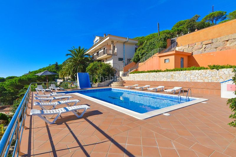 Foto 8885c4c9-540a-4a03-ab9b-29263f544f62. Casa amb calefacció aparcament piscina a Serra Brava Lloret de Mar