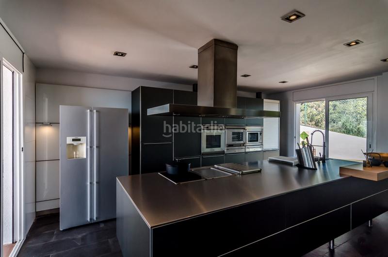 Foto 1c5e69d6-0def-4730-9220-9e509bea0916. Casa con riscaldamento parcheggio piscina in Roca Grossa Lloret de Mar