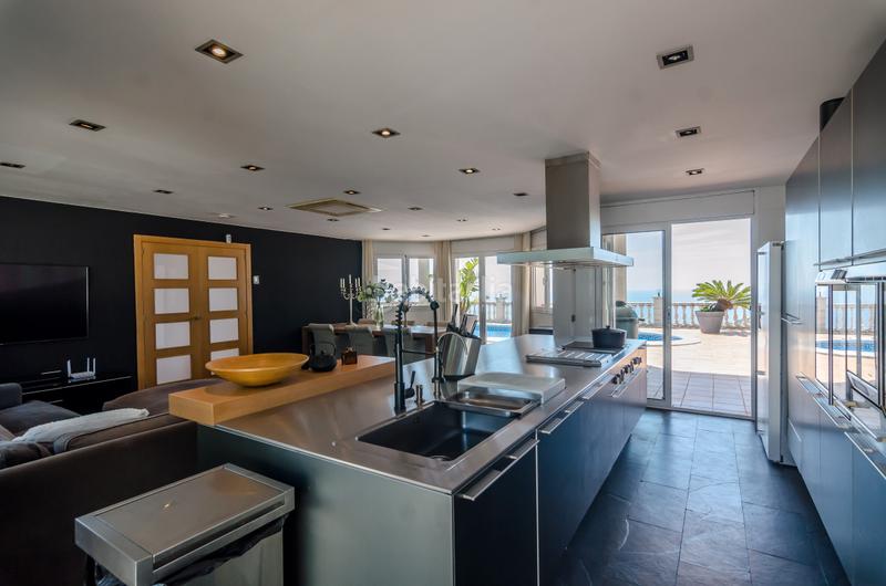 Foto 6cf99fd0-7ec7-4589-aabf-250be7074010. Casa con riscaldamento parcheggio piscina in Roca Grossa Lloret de Mar