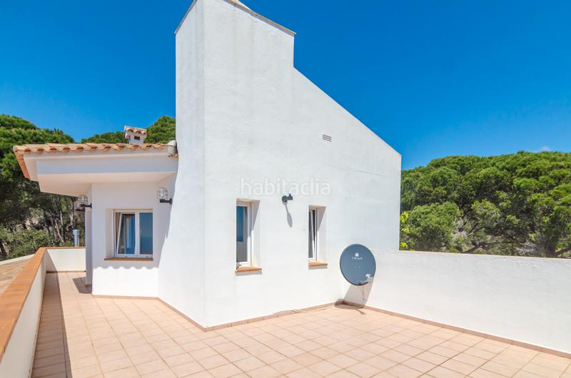 Foto 946ceff6-50df-475b-ab93-3de8bf8cdf52. Casa con riscaldamento parcheggio piscina in Roca Grossa Lloret de Mar