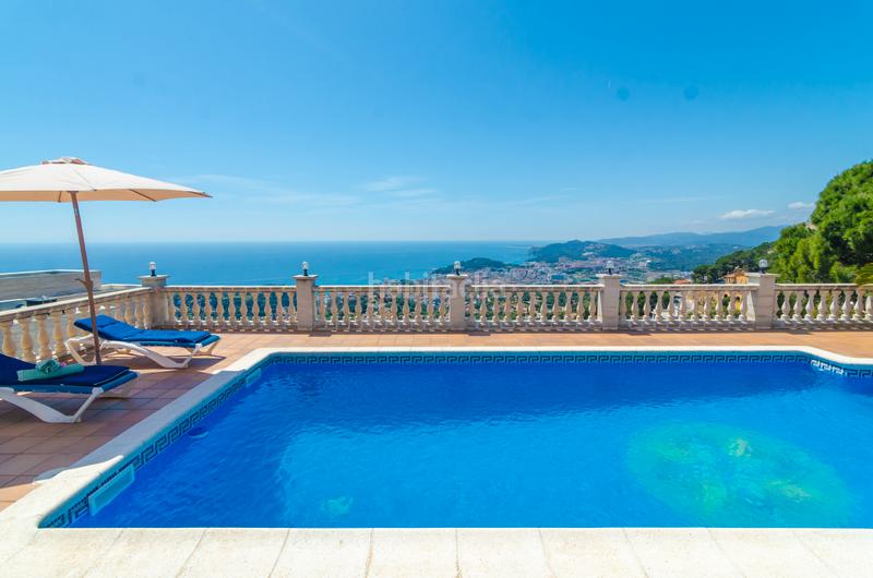 Foto ae70b139-7b6f-403b-ba4c-4b5186293759. Casa con riscaldamento parcheggio piscina in Roca Grossa Lloret de Mar