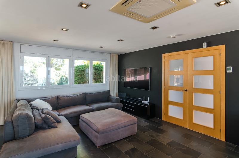 Foto d36dde3f-3f8a-45c2-873c-4c3c6da38c9d. Casa con riscaldamento parcheggio piscina in Roca Grossa Lloret de Mar