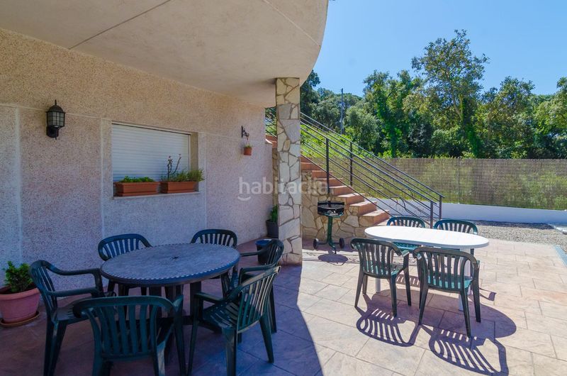 Foto b8383359-0a0b-4f38-95c7-a9027107a65a. Casa amb aparcament piscina a Serra Brava Lloret de Mar