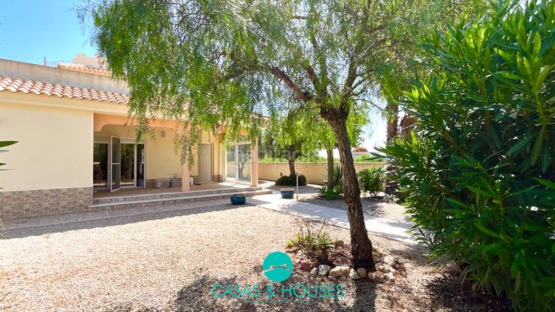 Foto f17b8b52-d003-4a0e-a7e2-ea1df6cca132. Chalet in calle urb Veneziola 65 in Veneziola Manga del Mar Menor (La)