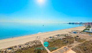 Apartamento en Calle d 1. Apartamento con impresionantes vistas al mediterráneo en la urba