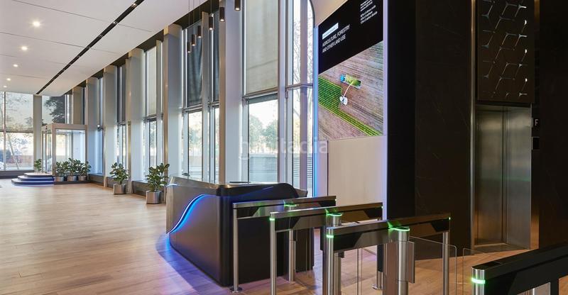 Foto 8ee2e771-8a99-461b-83ab-1ae1218815db. Rent office space with parking in Barceloneta Barcelona