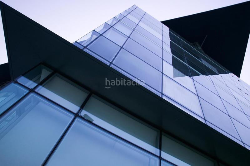 Foto 0ff4afe5-4f61-46bb-9fbd-bec1e9228d93. Location bureau avec chauffage parking dans Zona Franca - Port Barcelona