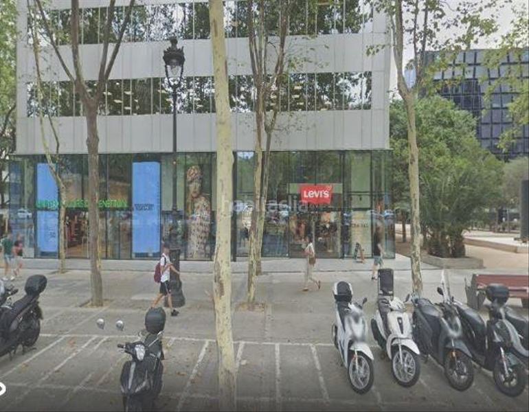 Foto e0a9c8bd-c0f0-4b11-ba71-e45f2b4ee9d6. Affitto ufficio con riscaldamento parcheggio in Barri de les Corts Barcelona