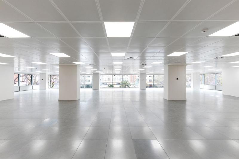 Foto c516dab6-cfff-493f-8eb9-067181b33f4a. Rent office space with heating parking in Barri de les Corts Barcelona