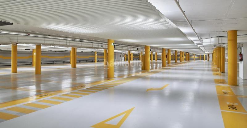 Foto 553489bc-435f-4dc8-87ed-0f023ba8b8e2. Rent office space with parking in Barceloneta Barcelona