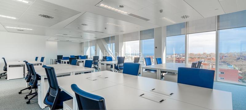 Foto e2075b26-d495-41be-aac1-38f4e11fc026. Rent office space with parking in Barceloneta Barcelona