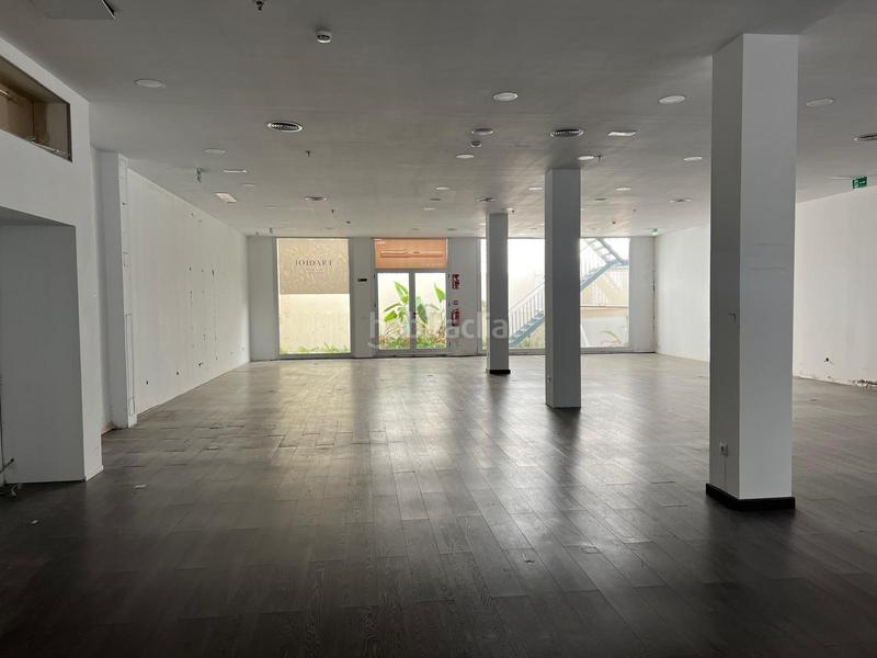 Foto 760dff20-81cf-4076-be37-1cdbf3a399a1. Rent business premise in Dreta de l´Eixample Barcelona