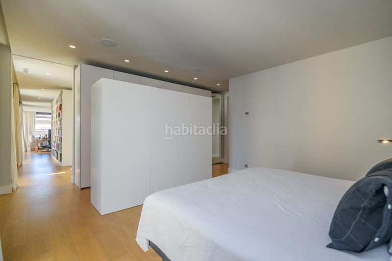 Foto f566a6df-071d-4359-ae5c-cff5f4b3ee19. Àtic a calle de valencia 247 a Dreta de l´Eixample Barcelona