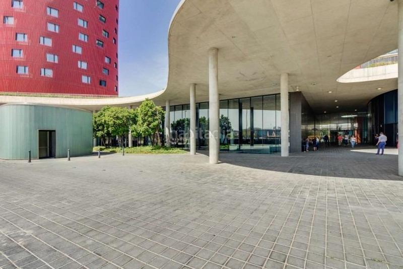 Foto 48d7914b-5f29-4779-aa5f-6e4ff6095bc7. Affitto ufficio con riscaldamento in Santa Eulàlia Hospitalet de Llobregat (L´)