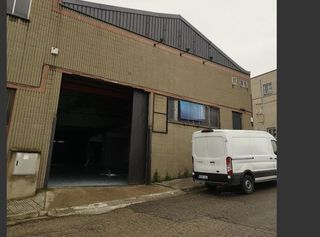 Nau industrial a Catalunya - Fontetes. Nave en venta, en ripollet
