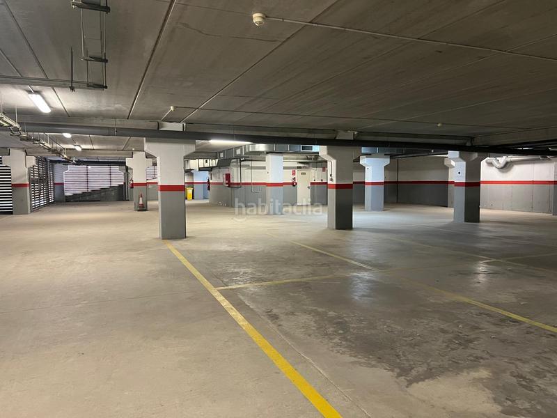 Foto d854d06e-37bb-48ff-9526-32befd59cb9a. Capannone industriale in Granvia LH Hospitalet de Llobregat (L´)