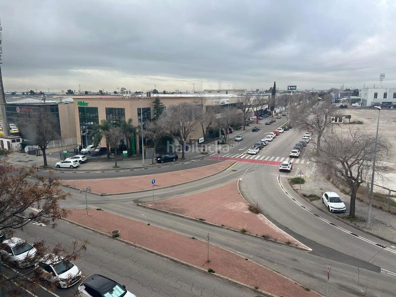 Foto dc54496d-e563-4723-aefe-fbc923686b07. Capannone industriale in Granvia LH Hospitalet de Llobregat (L´)