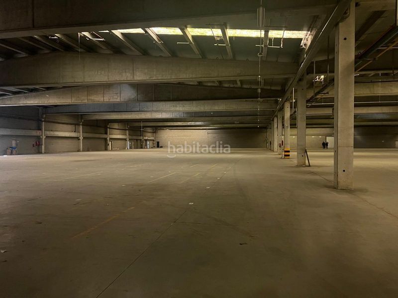 Foto 0a618571-cebe-481b-ae33-524c5a3910fe. Alquiler nave industrial  en alquiler, en Celrà
