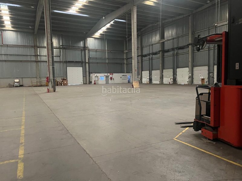 Foto adb97b3c-86e8-4fba-acea-61617dba6d48. Alquiler nave industrial  en alquiler, en Celrà