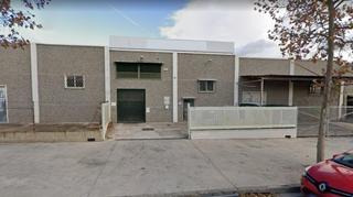 Industrial building  Carrer de gratallops. Nave en rentabilidad