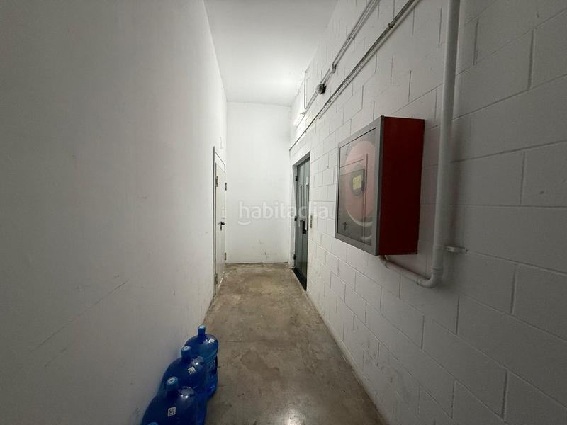 Foto bb3cb4ab-c8f8-4db0-b6b1-9746ae1b0eb5. Miete fabrikhalle in Bon Pastor Barcelona