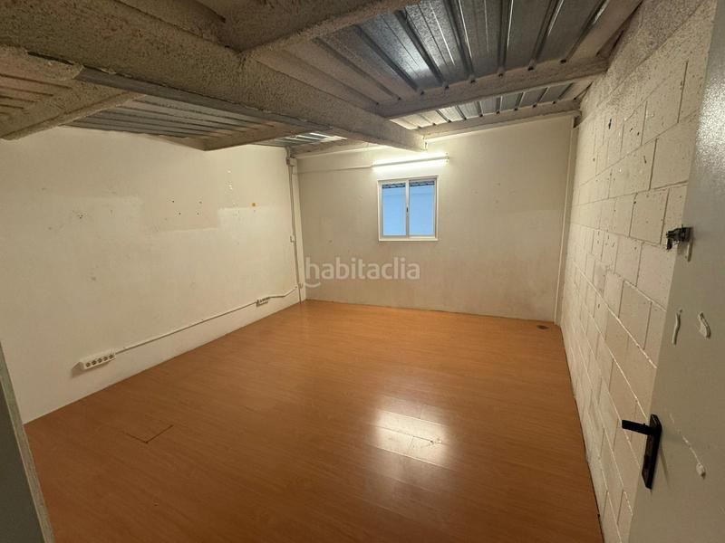 Foto f32f44d2-ed88-4f0f-b355-d6333679e521. Miete fabrikhalle in Bon Pastor Barcelona