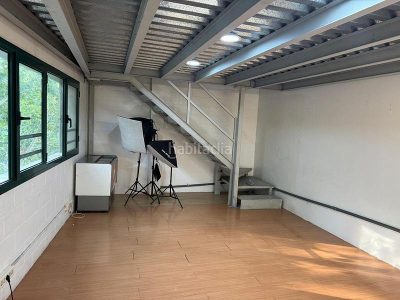 Foto 1be967ee-42af-49f5-a8f0-9bfb367e13b0. Rent industrial building in Bon Pastor Barcelona