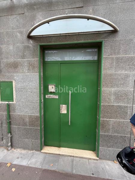 Foto 8649192d-29d1-4be5-a51c-e18d73e86ff9. Rent industrial building in Bon Pastor Barcelona