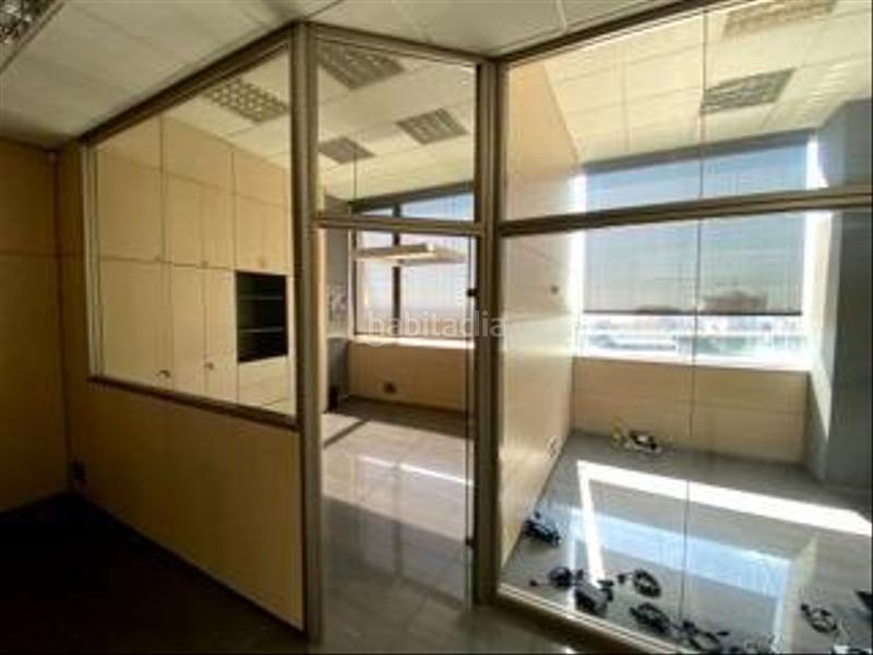 Foto 59d4d2ba-b4bb-4535-8511-2b0e51561c04. Miete fabrikhalle in Pomar Badalona